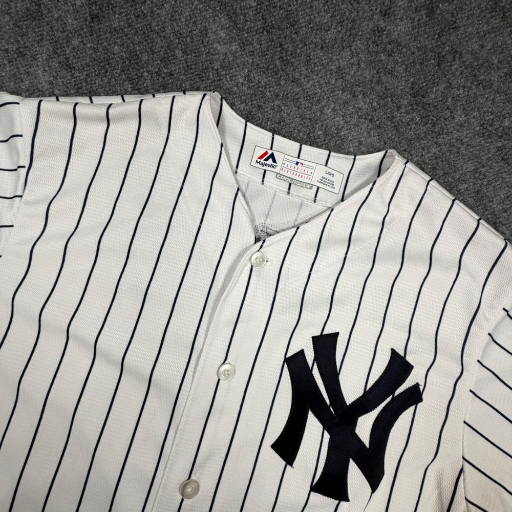 Aaron Judge Authentic Majestic New York Yankees MLB Jersey Mens Lg Pinstripe 568
